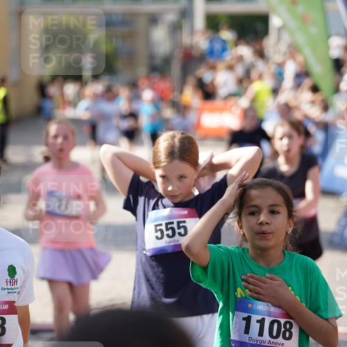 13.06.2025 - Holstenköstenlauf Felixshl http://msf.ph/oto/7927242 13.06.2025 16:52:38 Laufen 71, 72, 257, 535, 538, 542, 555, 800, 803, 1108 meine-sportfotos.de