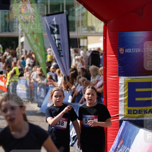 13.06.2025 - Holstenköstenlauf Felixshl http://msf.ph/oto/7927253 13.06.2025 16:52:42 Laufen 71, 72, 257, 403, 535, 538, 542, 797, 800, 803, 816, 1253 meine-sportfotos.de