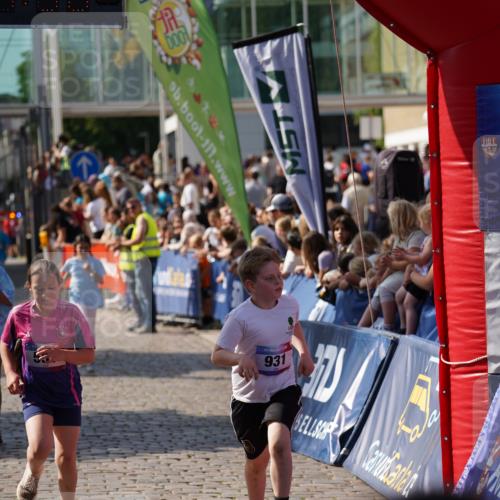 13.06.2025 - Holstenköstenlauf Felixshl http://msf.ph/oto/7927279 13.06.2025 16:52:55 Laufen 551, 554, 931, 1254, 1257 meine-sportfotos.de