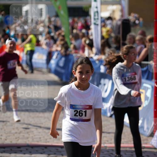 13.06.2025 - Holstenköstenlauf Felixshl http://msf.ph/oto/7927321 13.06.2025 16:53:15 Laufen 89, 138, 261, 410, 928, 1368 meine-sportfotos.de