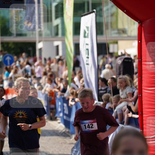 13.06.2025 - Holstenköstenlauf Felixshl http://msf.ph/oto/7927429 13.06.2025 16:54:09 Laufen 131, 142, 556, 663, 1249 meine-sportfotos.de
