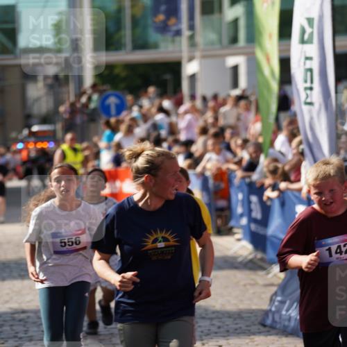 13.06.2025 - Holstenköstenlauf Felixshl http://msf.ph/oto/7927430 13.06.2025 16:54:09 Laufen 131, 142, 556, 663, 1249 meine-sportfotos.de