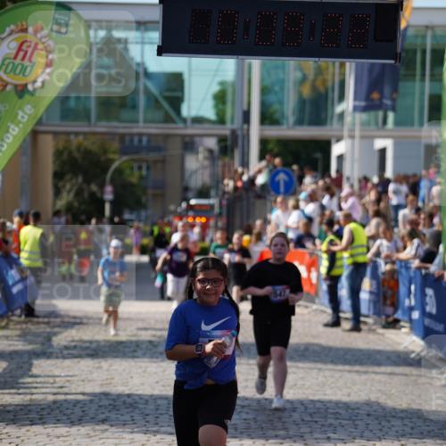 13.06.2025 - Holstenköstenlauf Felixshl http://msf.ph/oto/7927443 13.06.2025 16:54:21 Laufen 545, 547 meine-sportfotos.de