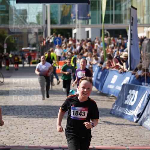 13.06.2025 - Holstenköstenlauf Felixshl http://msf.ph/oto/7927461 13.06.2025 16:54:28 Laufen 547, 1255, 1256 meine-sportfotos.de