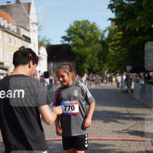13.06.2025 - Holstenköstenlauf Felixshl http://msf.ph/oto/7927600 13.06.2025 17:15:27 Laufen  meine-sportfotos.de