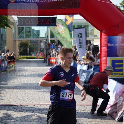 13.06.2025 - Holstenköstenlauf Felixshl http://msf.ph/oto/7927706 13.06.2025 17:48:07 Laufen 2176, 3967 meine-sportfotos.de