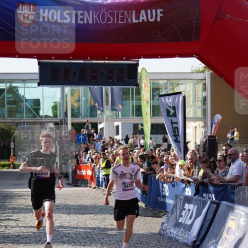 13.06.2025 - Holstenköstenlauf Felixshl http://msf.ph/oto/7927752 13.06.2025 17:48:55 Laufen 2582, 3878, 3922 meine-sportfotos.de
