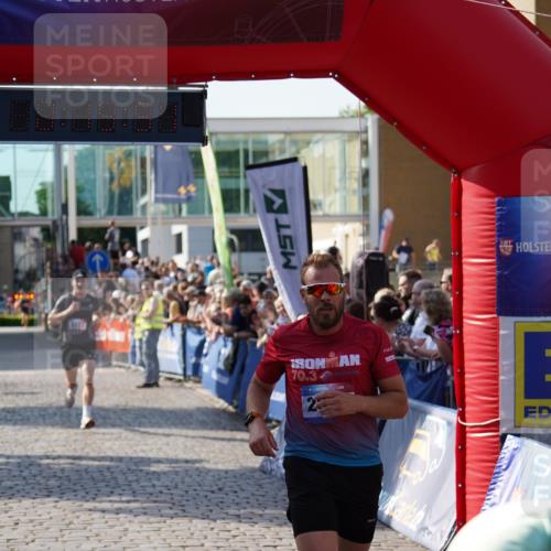 13.06.2025 - Holstenköstenlauf Felixshl http://msf.ph/oto/7927814 13.06.2025 17:49:52 Laufen 2287, 2595, 3271 meine-sportfotos.de