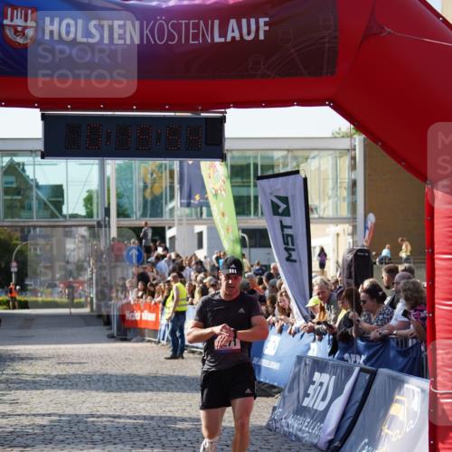 13.06.2025 - Holstenköstenlauf Felixshl http://msf.ph/oto/7927821 13.06.2025 17:49:55 Laufen 2595, 3271 meine-sportfotos.de