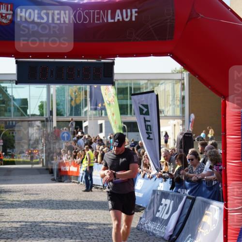 13.06.2025 - Holstenköstenlauf Felixshl http://msf.ph/oto/7927822 13.06.2025 17:49:55 Laufen 2595, 3271 meine-sportfotos.de
