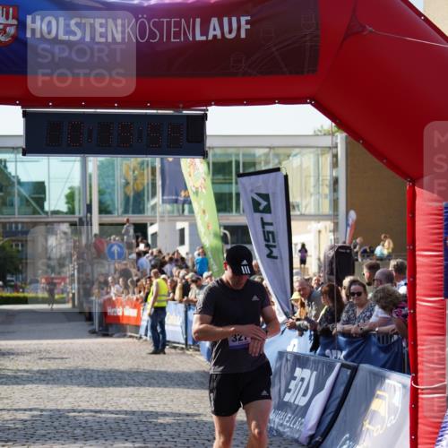 13.06.2025 - Holstenköstenlauf Felixshl http://msf.ph/oto/7927824 13.06.2025 17:49:55 Laufen 2595, 3271 meine-sportfotos.de
