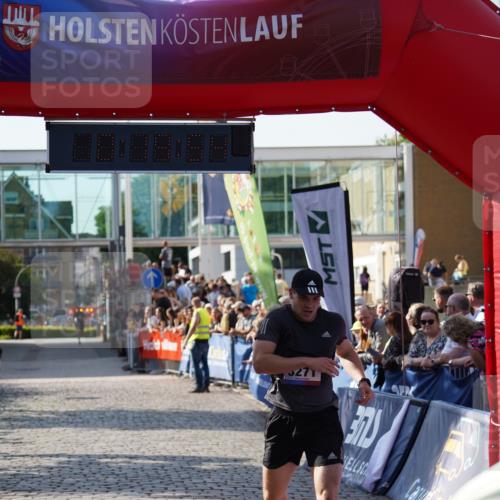 13.06.2025 - Holstenköstenlauf Felixshl http://msf.ph/oto/7927825 13.06.2025 17:49:55 Laufen 2595, 3271 meine-sportfotos.de