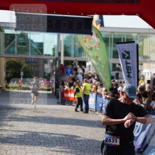 13.06.2025 - Holstenköstenlauf Felixshl http://msf.ph/oto/7927900 13.06.2025 17:51:07 Laufen 2431, 2988, 3855, 3894 meine-sportfotos.de