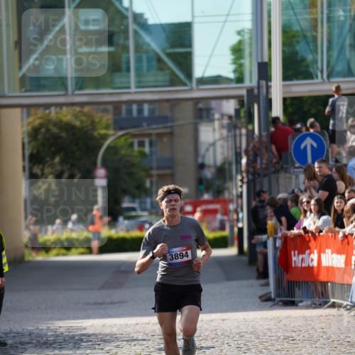 13.06.2025 - Holstenköstenlauf Felixshl http://msf.ph/oto/7927904 13.06.2025 17:51:10 Laufen 2431, 3894 meine-sportfotos.de