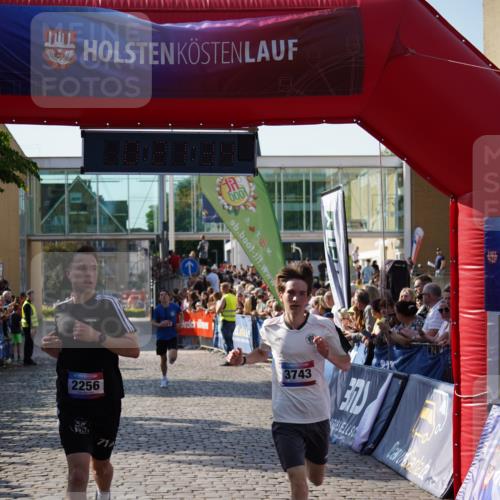 13.06.2025 - Holstenköstenlauf Felixshl http://msf.ph/oto/7927938 13.06.2025 17:51:36 Laufen 2256, 3011, 3743 meine-sportfotos.de
