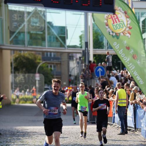 13.06.2025 - Holstenköstenlauf Felixshl http://msf.ph/oto/7927965 13.06.2025 17:51:59 Laufen 2591, 2651, 2709, 3581, 3833 meine-sportfotos.de