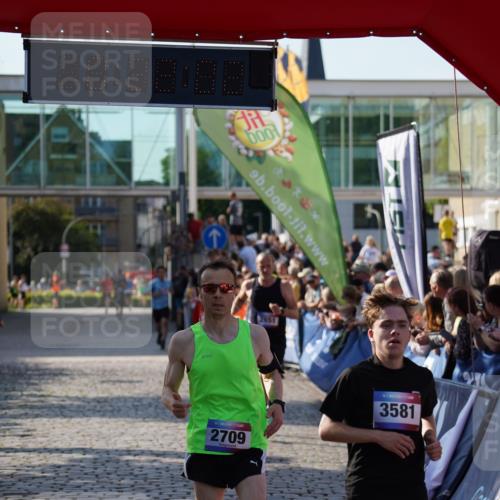 13.06.2025 - Holstenköstenlauf Felixshl http://msf.ph/oto/7927973 13.06.2025 17:52:03 Laufen 2591, 2651, 2709, 3581 meine-sportfotos.de