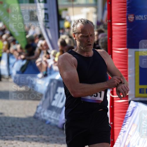 13.06.2025 - Holstenköstenlauf Felixshl http://msf.ph/oto/7927981 13.06.2025 17:52:06 Laufen 2651, 2709, 3581, 3929 meine-sportfotos.de