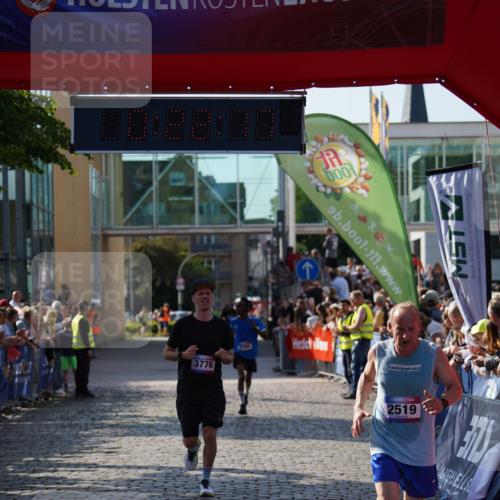 13.06.2025 - Holstenköstenlauf Felixshl http://msf.ph/oto/7927997 13.06.2025 17:52:19 Laufen 2304, 2519, 2876, 3756, 3776 meine-sportfotos.de
