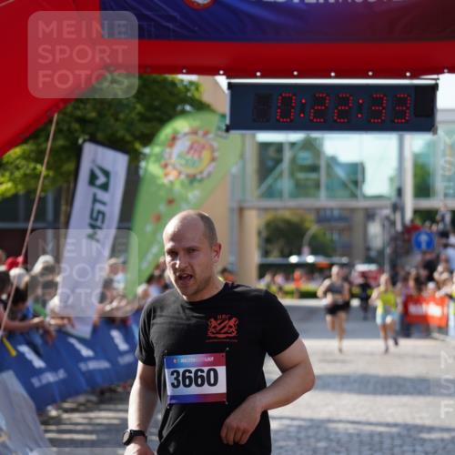 13.06.2025 - Holstenköstenlauf Felixshl http://msf.ph/oto/7928027 13.06.2025 17:52:34 Laufen 2029, 3660, 3731 meine-sportfotos.de