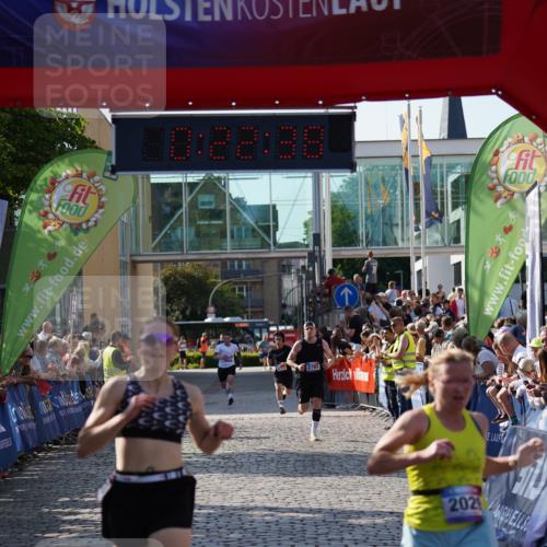 13.06.2025 - Holstenköstenlauf Felixshl http://msf.ph/oto/7928039 13.06.2025 17:52:39 Laufen 2029, 2793, 3311, 3731, 3958 meine-sportfotos.de