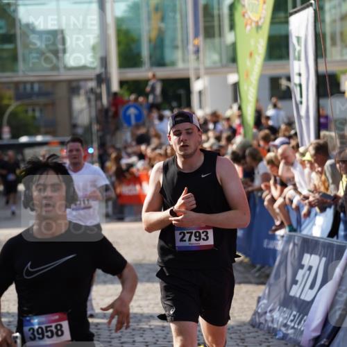 13.06.2025 - Holstenköstenlauf Felixshl http://msf.ph/oto/7928047 13.06.2025 17:52:44 Laufen 2793, 3311, 3731, 3958 meine-sportfotos.de
