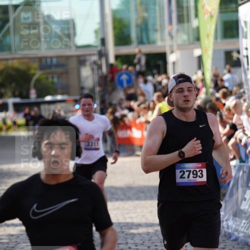 13.06.2025 - Holstenköstenlauf Felixshl http://msf.ph/oto/7928049 13.06.2025 17:52:45 Laufen 2793, 3311, 3958 meine-sportfotos.de