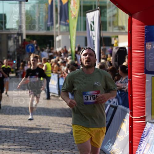 13.06.2025 - Holstenköstenlauf Felixshl http://msf.ph/oto/7928134 13.06.2025 17:53:37 Laufen 2643, 2702, 3580, 3759, 3784 meine-sportfotos.de