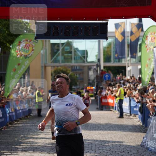13.06.2025 - Holstenköstenlauf Felixshl http://msf.ph/oto/7928154 13.06.2025 17:53:48 Laufen 2511, 2643, 2654, 3784, 3826 meine-sportfotos.de