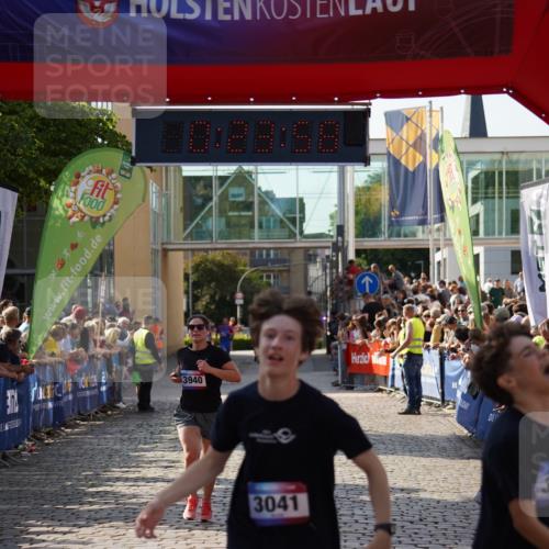 13.06.2025 - Holstenköstenlauf Felixshl http://msf.ph/oto/7928171 13.06.2025 17:53:59 Laufen 2898, 3038, 3041, 3940 meine-sportfotos.de