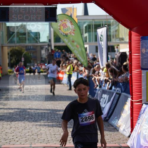 13.06.2025 - Holstenköstenlauf Felixshl http://msf.ph/oto/7928184 13.06.2025 17:54:08 Laufen 2327, 2353, 2898, 3893 meine-sportfotos.de