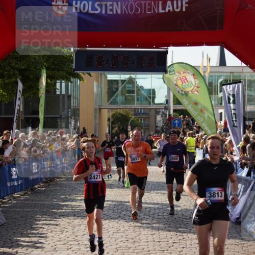 13.06.2025 - Holstenköstenlauf Felixshl http://msf.ph/oto/7928276 13.06.2025 17:55:11 Laufen 2057, 2421, 2462, 2744, 3199, 3642, 3775, 3813, 3889, 3931 meine-sportfotos.de