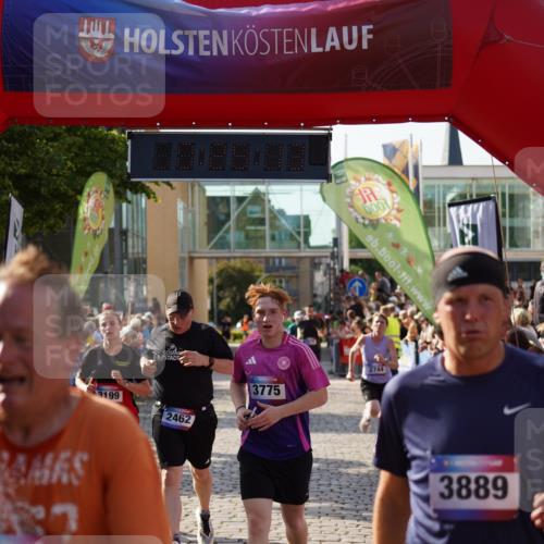 13.06.2025 - Holstenköstenlauf Felixshl http://msf.ph/oto/7928290 13.06.2025 17:55:14 Laufen 2057, 2355, 2421, 2462, 2675, 2744, 2981, 3199, 3642, 3775, 3813, 3889, 3931 meine-sportfotos.de