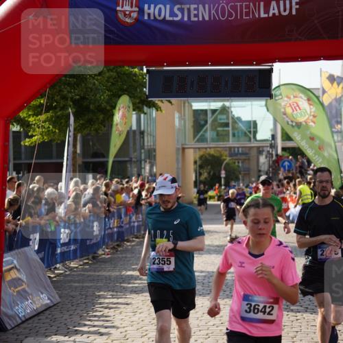 13.06.2025 - Holstenköstenlauf Felixshl http://msf.ph/oto/7928304 13.06.2025 17:55:20 Laufen 2355, 2616, 2675, 2744, 2981, 3199, 3642 meine-sportfotos.de