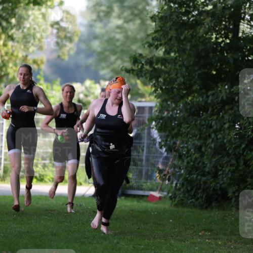 15.06.2025 - 7 Türme Triathlon Michael Strokosch http://msf.ph/oto/7928312 15.06.2025 09:15:31 Schwimmen 86, 97, 98, 99, 100 meine-sportfotos.de