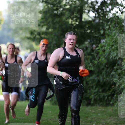 15.06.2025 - 7 Türme Triathlon Michael Strokosch http://msf.ph/oto/7928319 15.06.2025 09:15:33 Schwimmen 86, 97, 98, 99, 100 meine-sportfotos.de