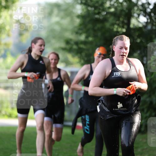 15.06.2025 - 7 Türme Triathlon Michael Strokosch http://msf.ph/oto/7928320 15.06.2025 09:15:33 Schwimmen 86, 97, 98, 99, 100 meine-sportfotos.de