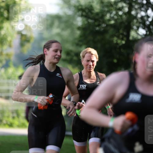 15.06.2025 - 7 Türme Triathlon Michael Strokosch http://msf.ph/oto/7928324 15.06.2025 09:15:35 Schwimmen 86, 97, 98, 99, 100 meine-sportfotos.de