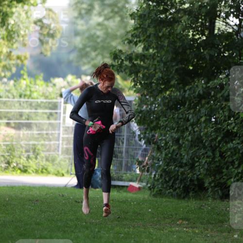 15.06.2025 - 7 Türme Triathlon Michael Strokosch http://msf.ph/oto/7928331 15.06.2025 09:15:39 Schwimmen 86, 97, 98, 99, 100 meine-sportfotos.de