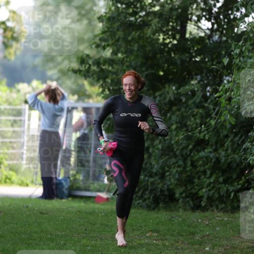 15.06.2025 - 7 Türme Triathlon Michael Strokosch http://msf.ph/oto/7928335 15.06.2025 09:15:40 Schwimmen 86, 97, 98, 99, 100 meine-sportfotos.de
