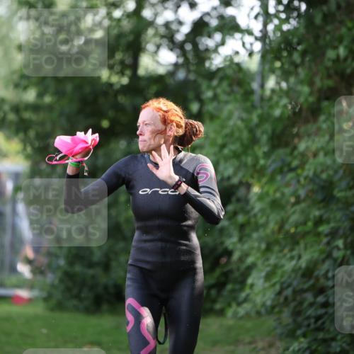 15.06.2025 - 7 Türme Triathlon Michael Strokosch http://msf.ph/oto/7928342 15.06.2025 09:15:42 Schwimmen 86, 97, 98, 99, 100 meine-sportfotos.de