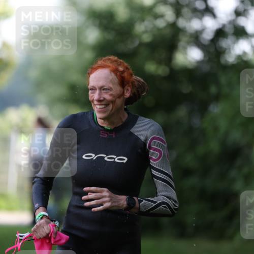 15.06.2025 - 7 Türme Triathlon Michael Strokosch http://msf.ph/oto/7928346 15.06.2025 09:15:43 Schwimmen 86, 97, 98, 99, 100 meine-sportfotos.de