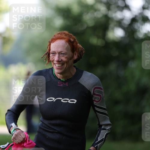 15.06.2025 - 7 Türme Triathlon Michael Strokosch http://msf.ph/oto/7928347 15.06.2025 09:15:44 Schwimmen 86, 97, 98, 99, 100 meine-sportfotos.de