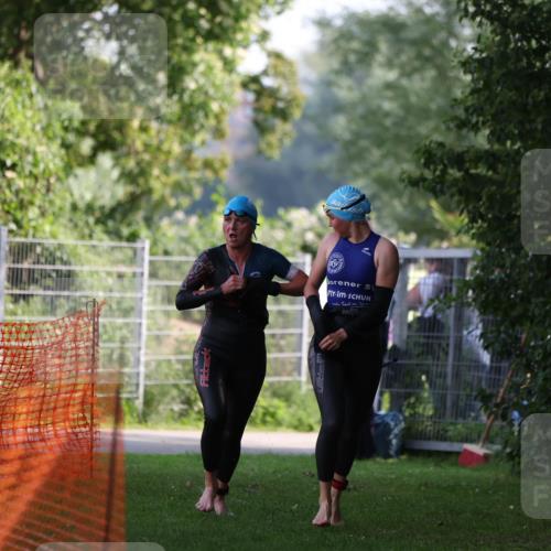 15.06.2025 - 7 Türme Triathlon Michael Strokosch http://msf.ph/oto/7928352 15.06.2025 09:16:03 Schwimmen 83, 84 meine-sportfotos.de