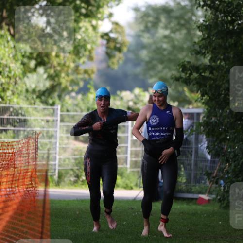 15.06.2025 - 7 Türme Triathlon Michael Strokosch http://msf.ph/oto/7928353 15.06.2025 09:16:03 Schwimmen 83, 84 meine-sportfotos.de