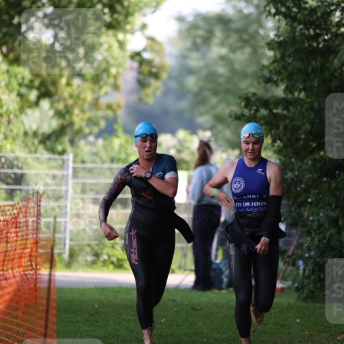 15.06.2025 - 7 Türme Triathlon Michael Strokosch http://msf.ph/oto/7928355 15.06.2025 09:16:04 Schwimmen 83, 84 meine-sportfotos.de