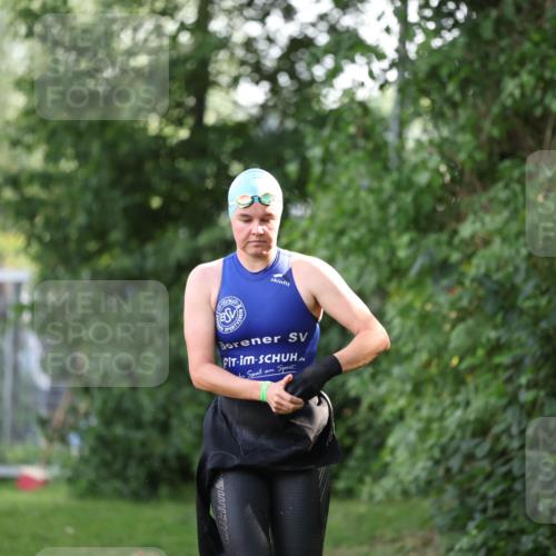 15.06.2025 - 7 Türme Triathlon Michael Strokosch http://msf.ph/oto/7928361 15.06.2025 09:16:06 Schwimmen 83, 84, 107 meine-sportfotos.de