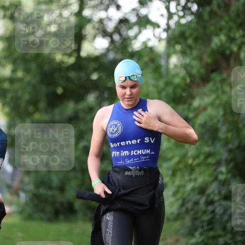 15.06.2025 - 7 Türme Triathlon Michael Strokosch http://msf.ph/oto/7928363 15.06.2025 09:16:06 Schwimmen 83, 84, 107 meine-sportfotos.de
