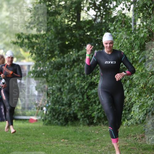 15.06.2025 - 7 Türme Triathlon Michael Strokosch http://msf.ph/oto/7928374 15.06.2025 09:16:23 Schwimmen 101, 102, 104, 105, 106, 107, 108 meine-sportfotos.de