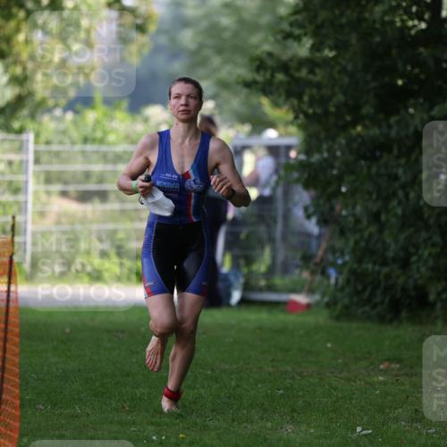 15.06.2025 - 7 Türme Triathlon Michael Strokosch http://msf.ph/oto/7928435 15.06.2025 09:17:33 Schwimmen 11, 12, 13, 14, 103 meine-sportfotos.de
